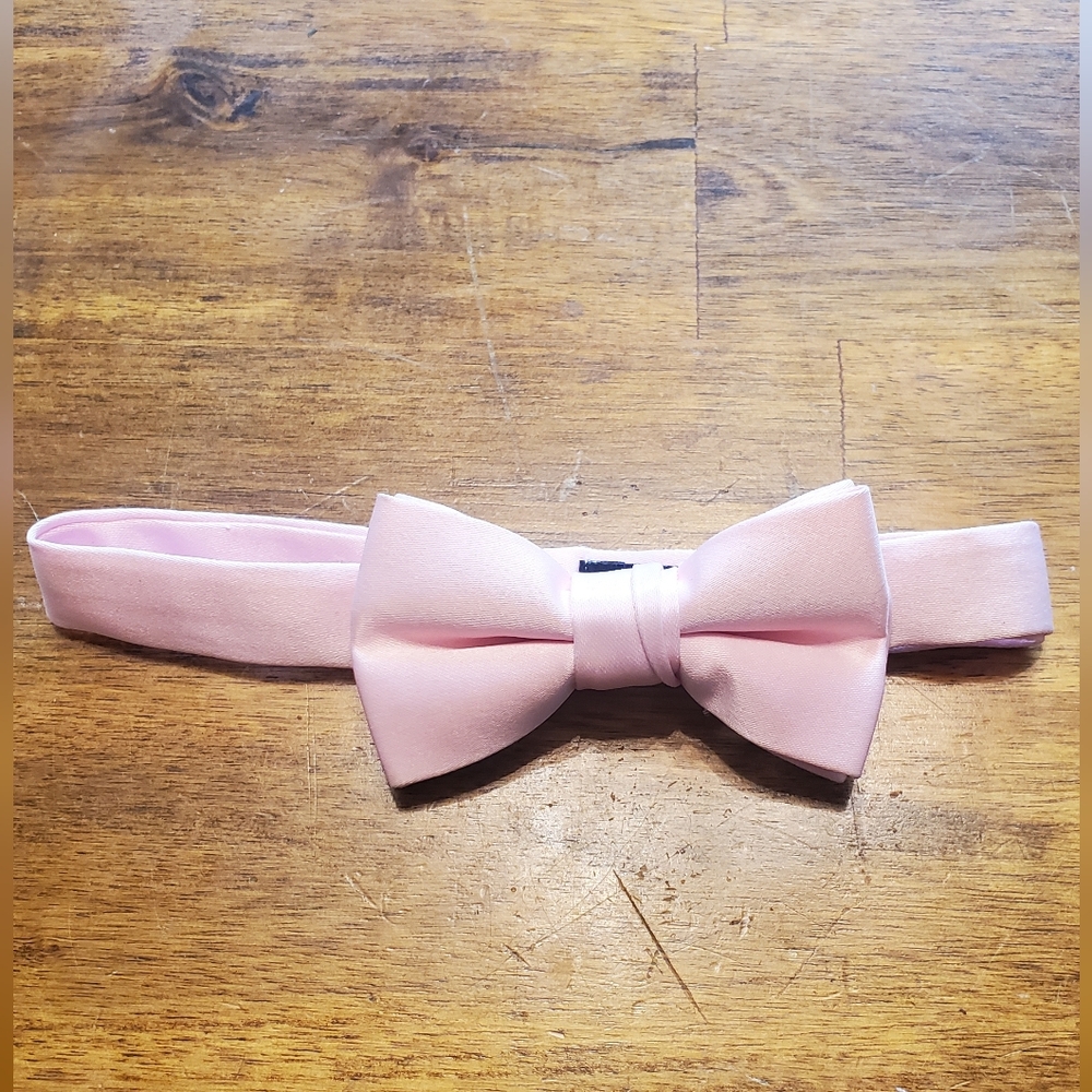 Light Pink Bow Tie for Kids